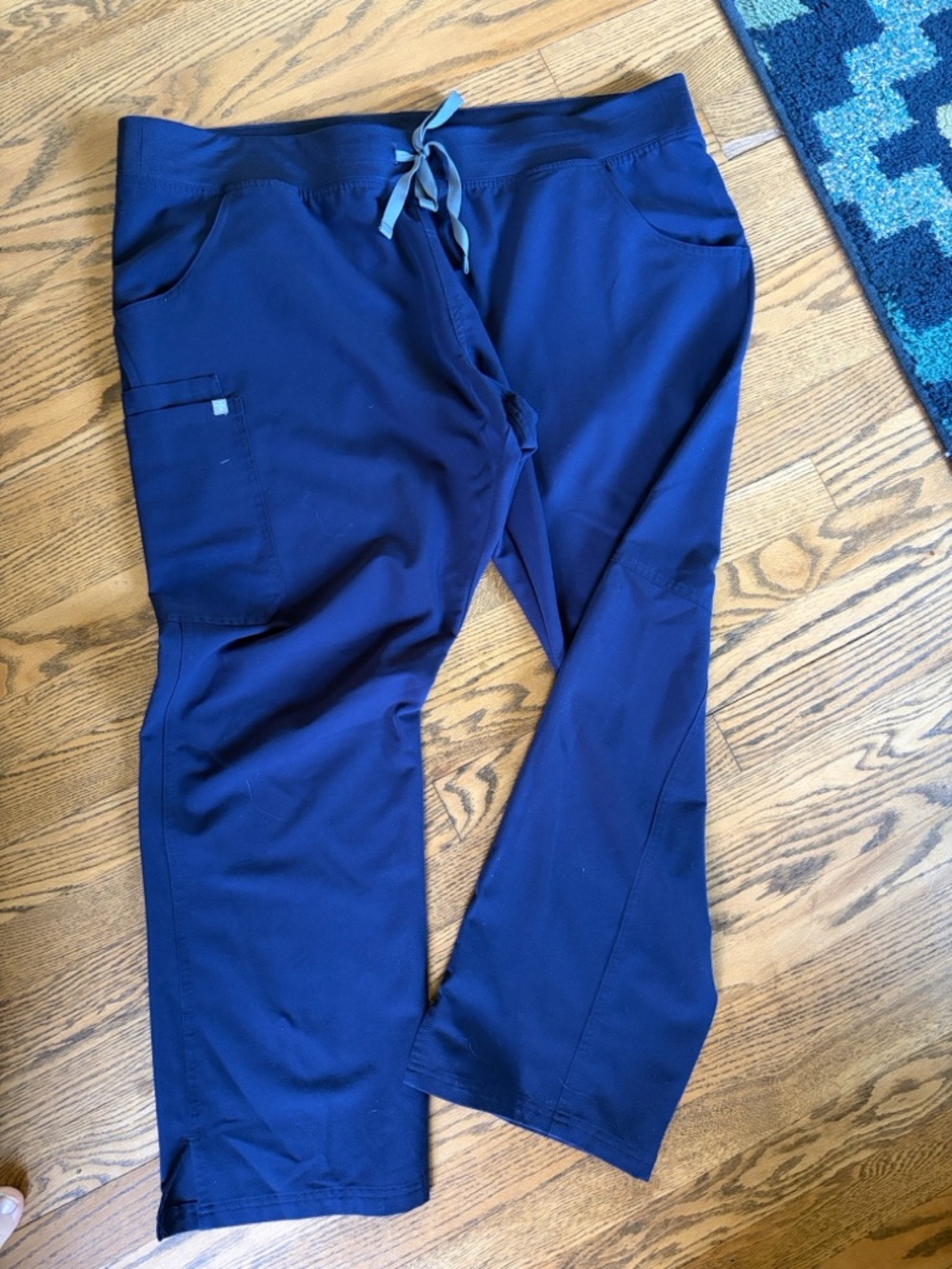 FIGS Navy “KADE” cargo Scrub Pants